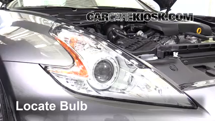 2016 Nissan 370Z 3.7L V6 Coupe Éclairage Feux de croisement (remplacer l'ampoule)